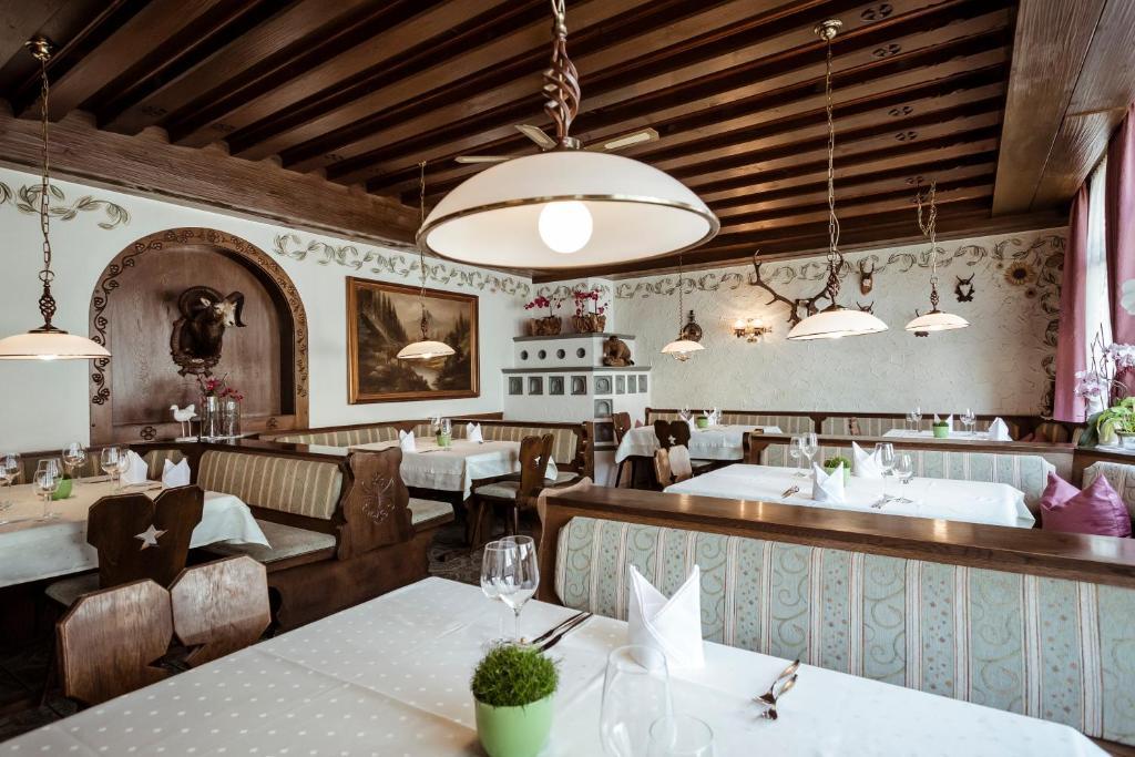 Die Linde Höchst Extérieur photo